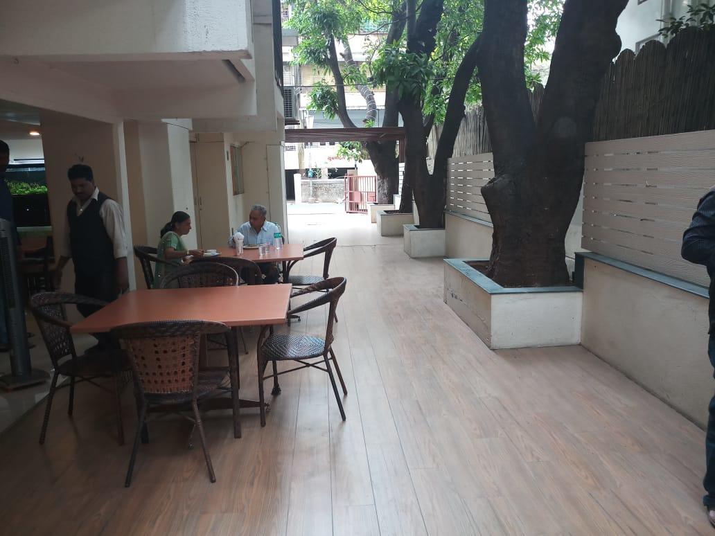 Hotel Swaroop Пуна Экстерьер фото
