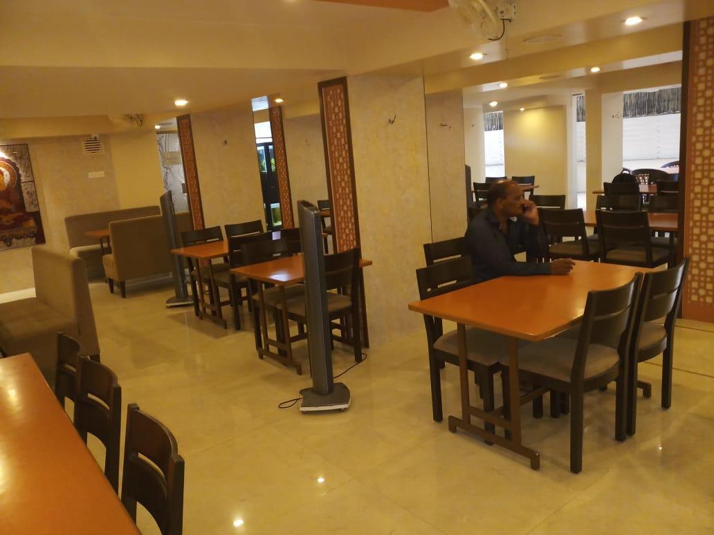 Hotel Swaroop Пуна Экстерьер фото